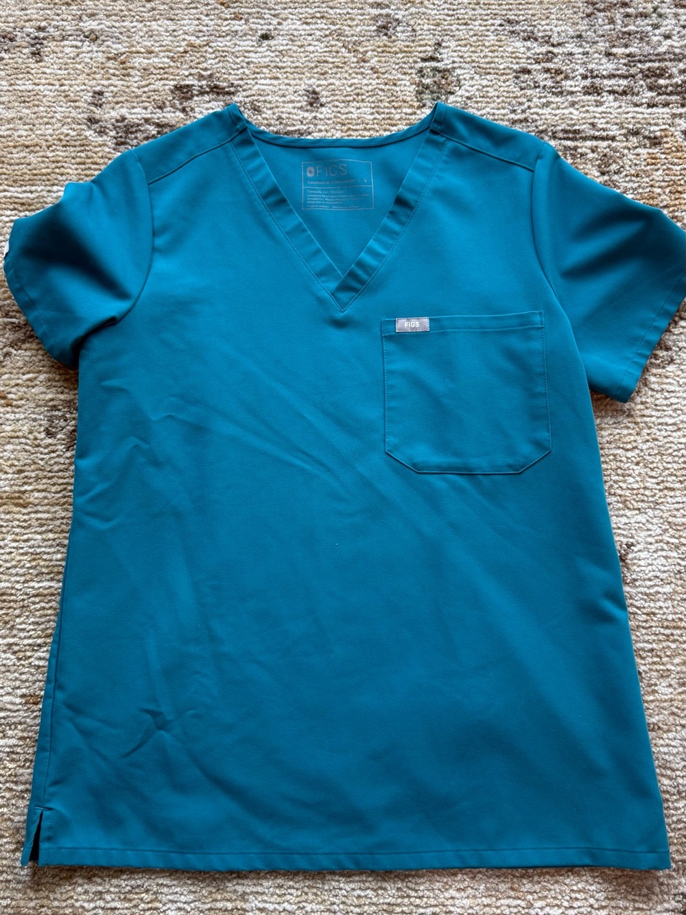 FIGS Pacific Blue Scrub top - S